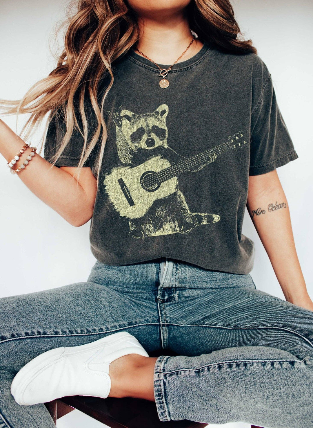 Raccoon Playing Guitar Music T-Shirt