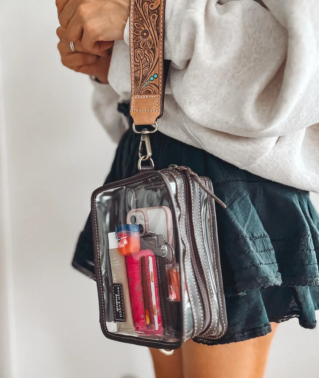 DARLA CLEAR WRISTLET | transparent western purse - game day 