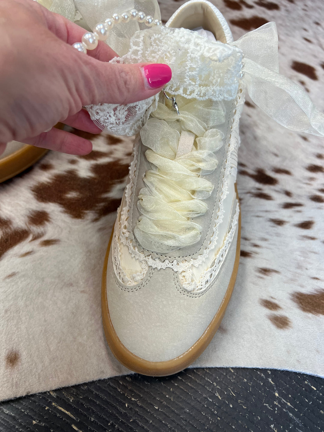 Dixie Sneaker